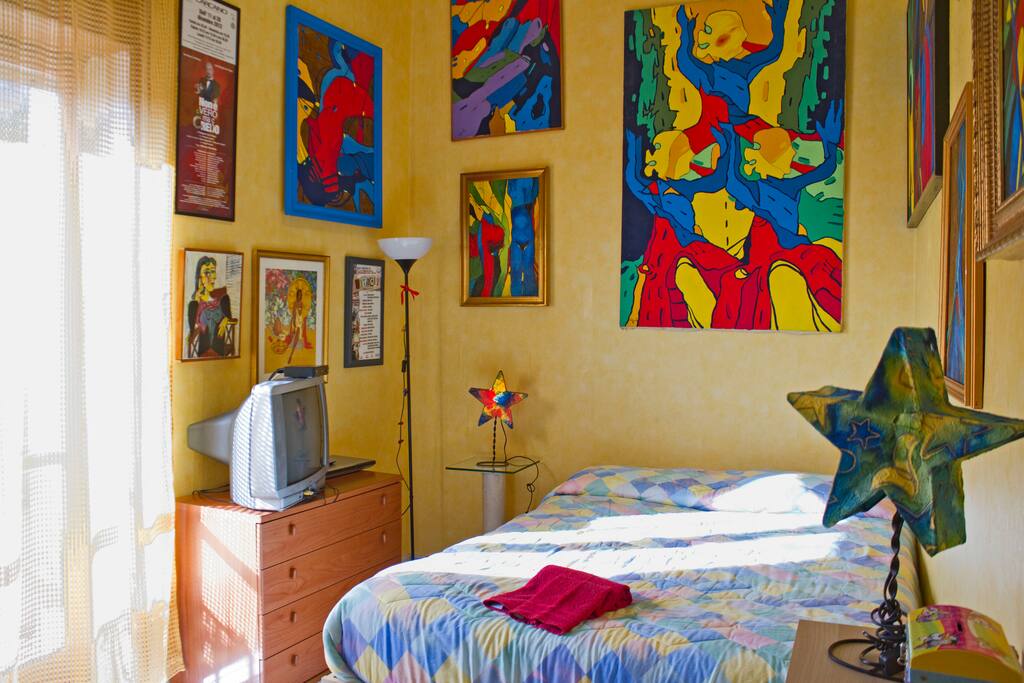 Beautiful room in HEART OF NAPLES 2 - 나폴리의 아파트에서 살아보기 Beautiful room in HEART OF NAPLES 2 - 나폴리의 아파트에서... 