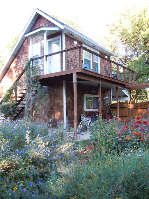 Garden Cottage Loft Houses for Rent in Corvallis, Oregon, United States