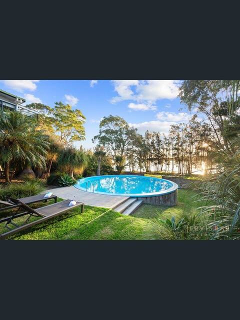 Reserve Waterfront