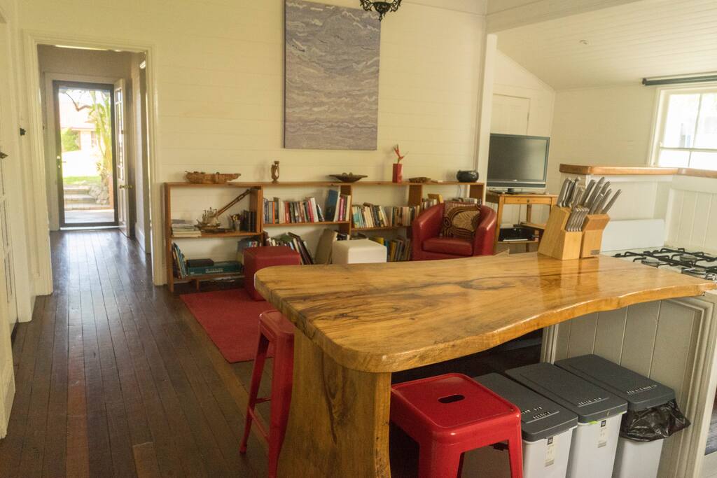 Breakfast Bar