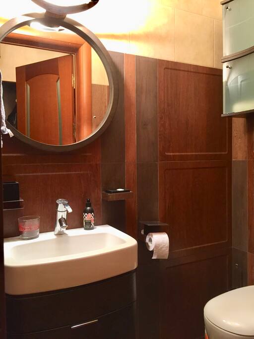guest toilet