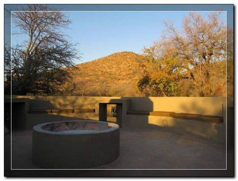 Exclusive Use selfcatering Safari Lodge Big 5 area