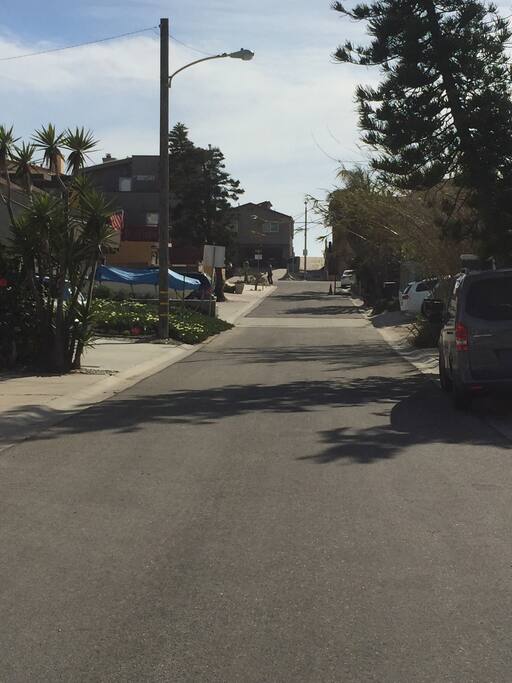 There’s the beach, only steps away!