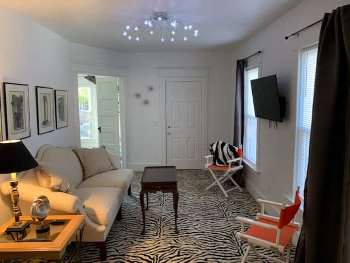 Plum Diggity - Zebra Apt. #1 - Erie, PA