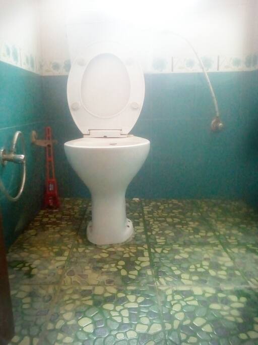 Toilet where there is plenty of water