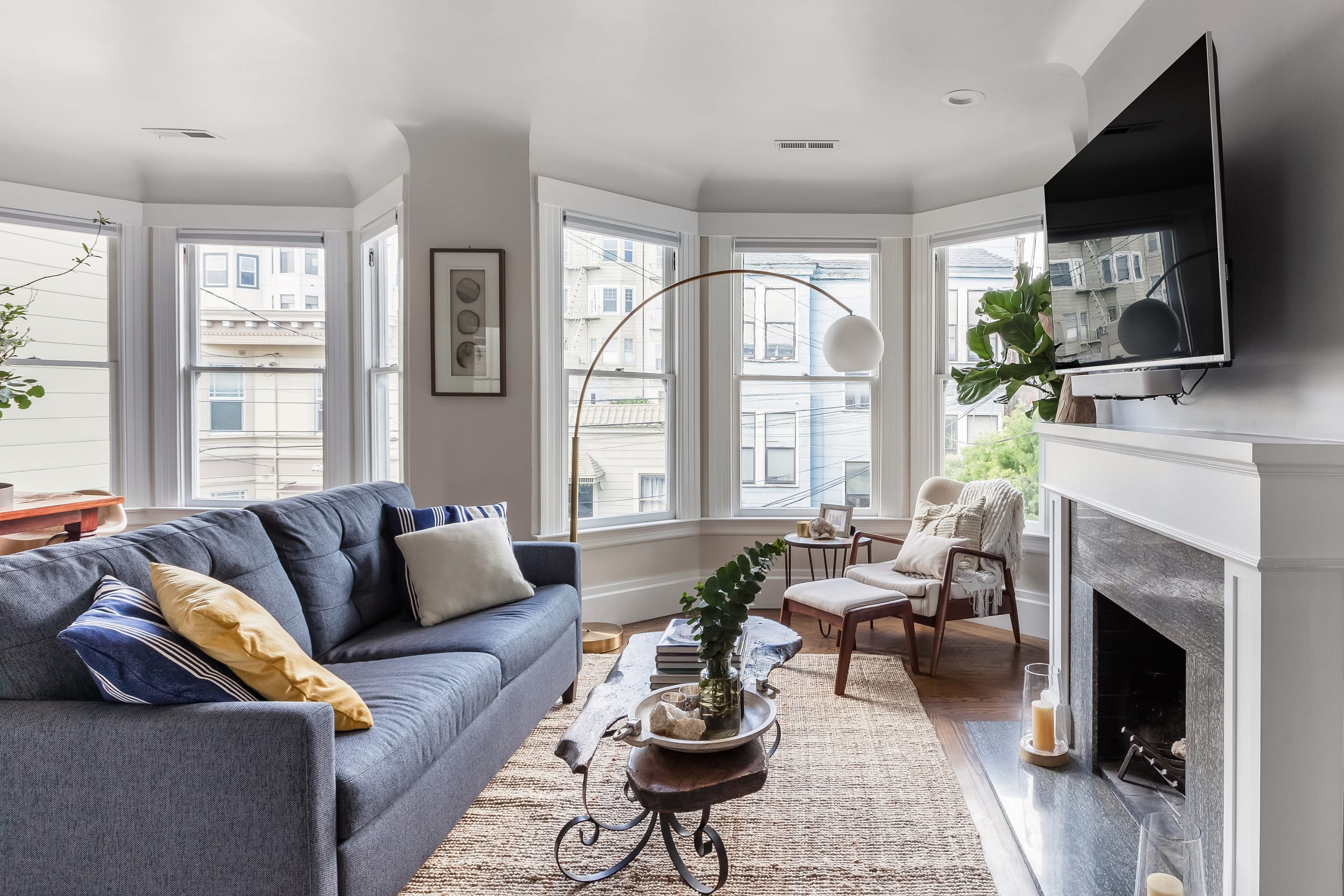 Home in San Francisco · ★4.98 · 2 bedrooms · 3 beds · 1 bath - Image 3