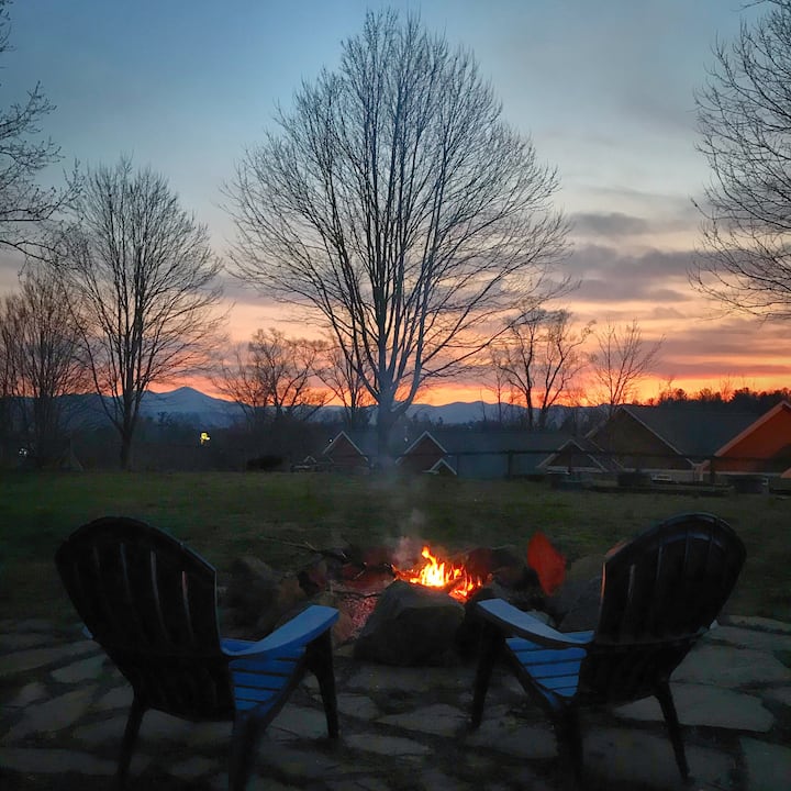 Urban Hippie West Asheville Sanctuary - アシュビル, NC
