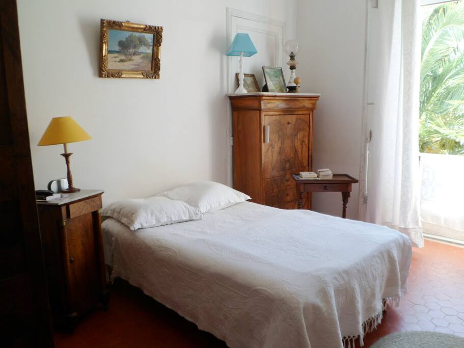 Chambre 2 lit double