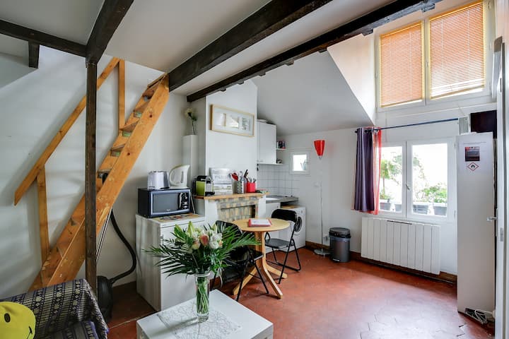 Charming studio in the Marais Quiet - Apartments for Rent in Paris,  Île-de-France, France