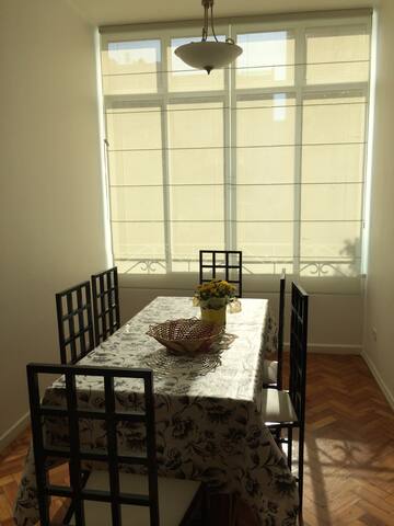 Between Copacabana and Ipanema gallery image 4