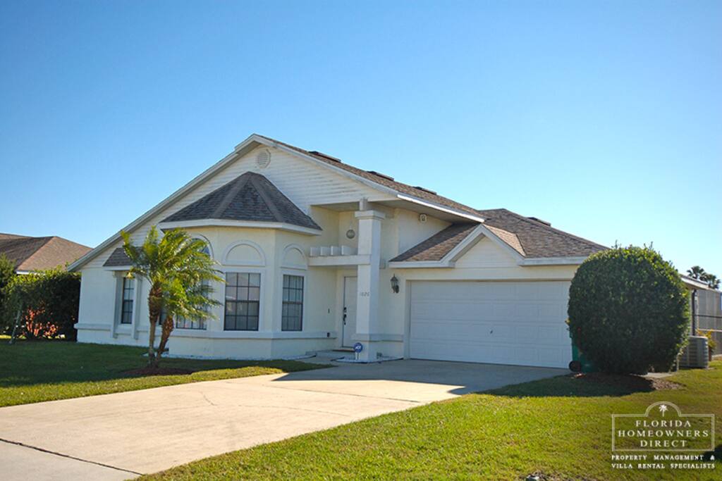 Buena Ventura Lakes 3 Bedroom Private Vacation Villa- Perfect for your family