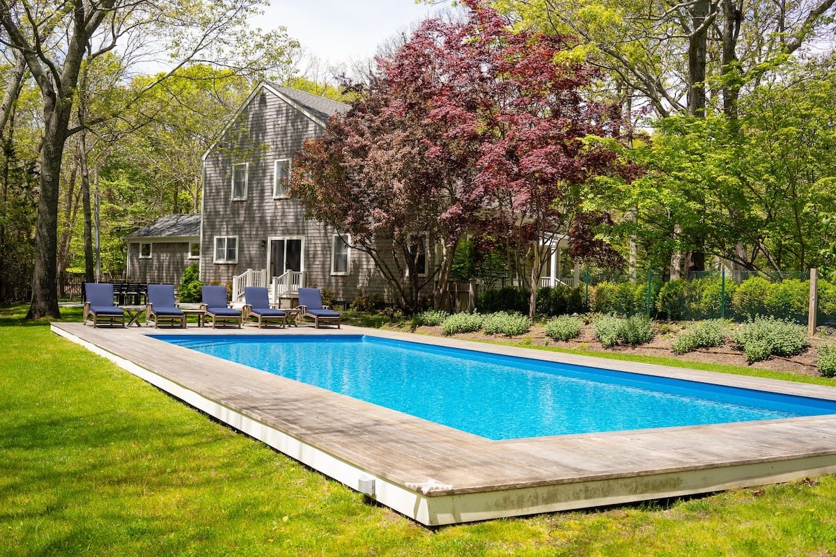 110 Harbor — East Hampton exterior