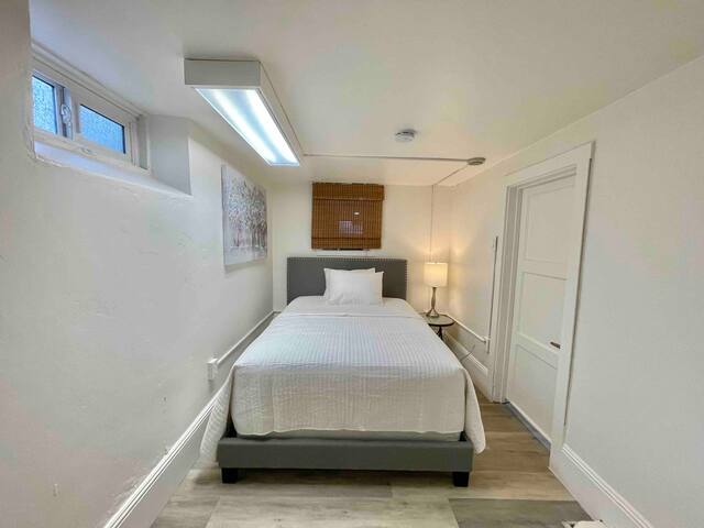 4742 Superb 1400 Sqft Basement 2B2B Downtown SJ gallery image 5