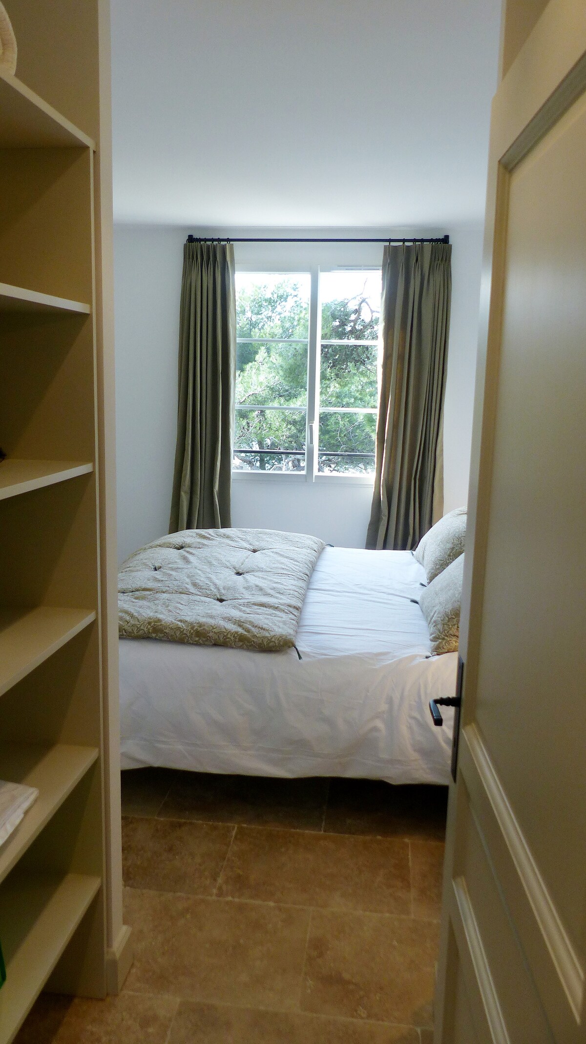 غرفة النوم 5