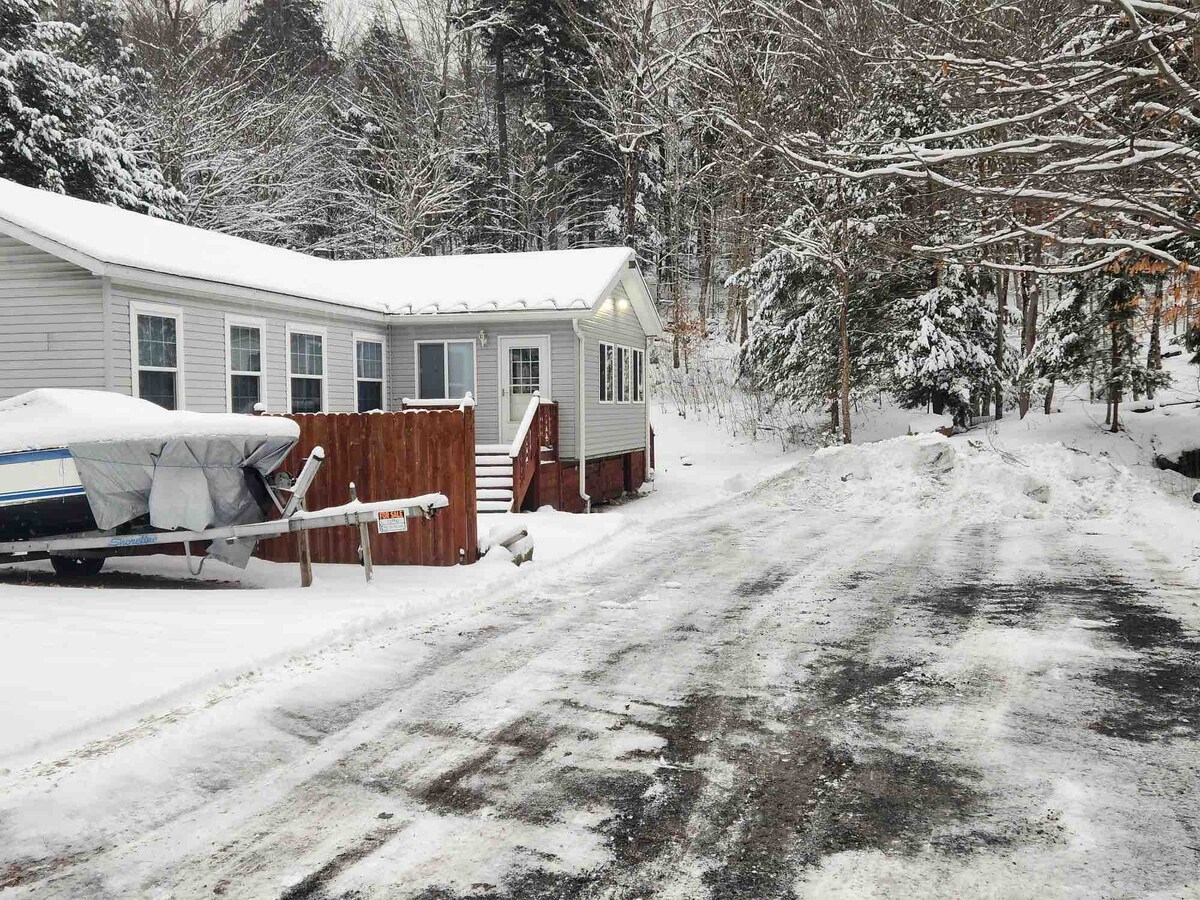 Camp Knotty and Nice Houses for Rent in Forestport, New York, United States Airbnb