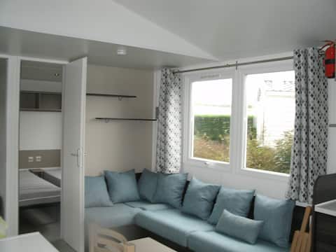Propriété Airbnb réussie: Mobile home 3 BEDROOMS Camping 4* LES CHARMETTES à Les Mathes