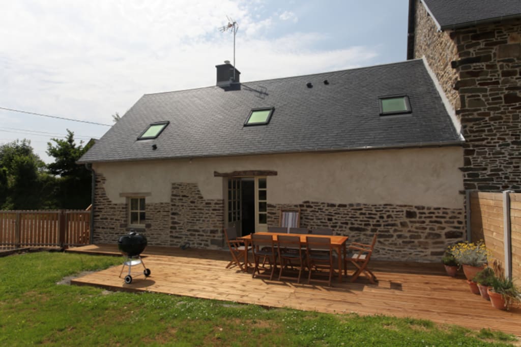 La terrasse et le jardin