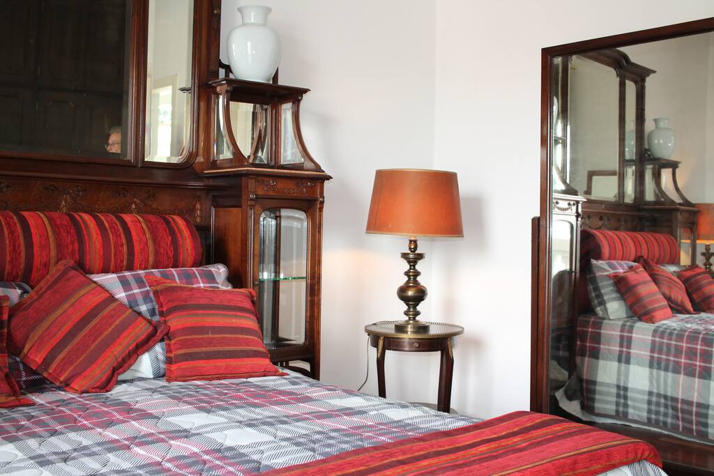 Cama