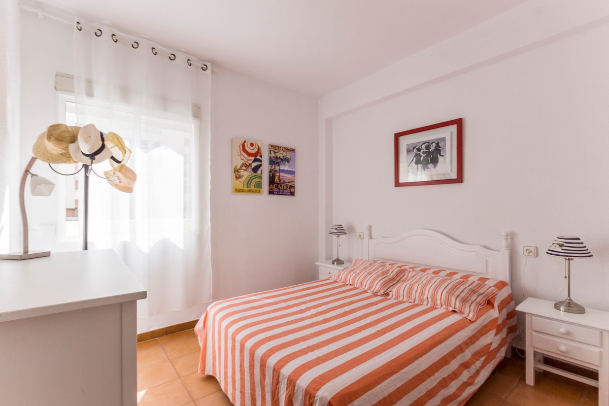 Cama de 150 x 200 cms.