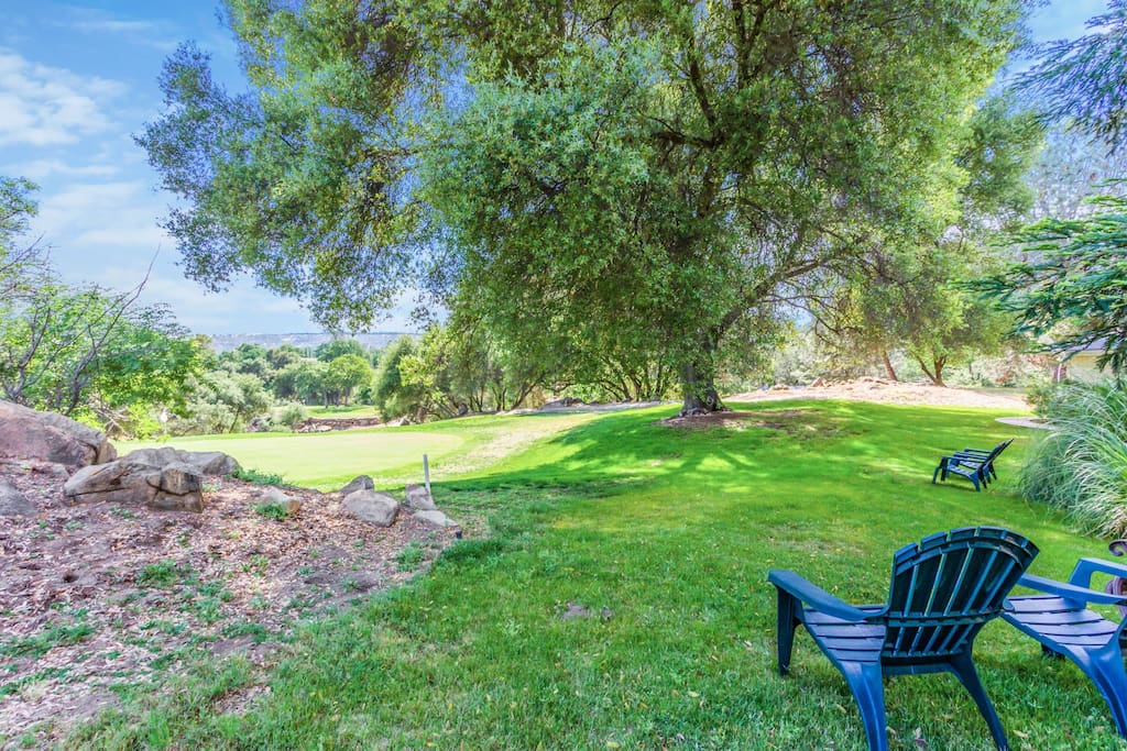 Enjoy a relaxing morning overlooking the 7th green of the golf course