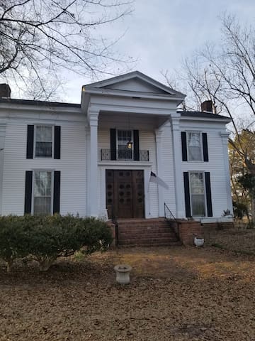 Airbnb Enid Vacation Rentals Places To Stay Mississippi