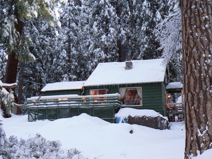 Cozy Mtn. Cabin, Shaver Lake, CA. Cabins for Rent in Shaver Lake