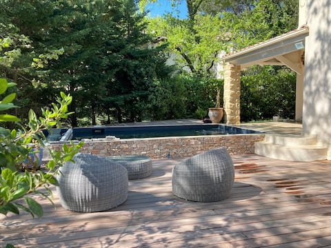 La Balouvière Villa between Cévennes and Provence