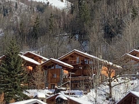 8 bedroom family chalet in Sainte Foy Tarentaise