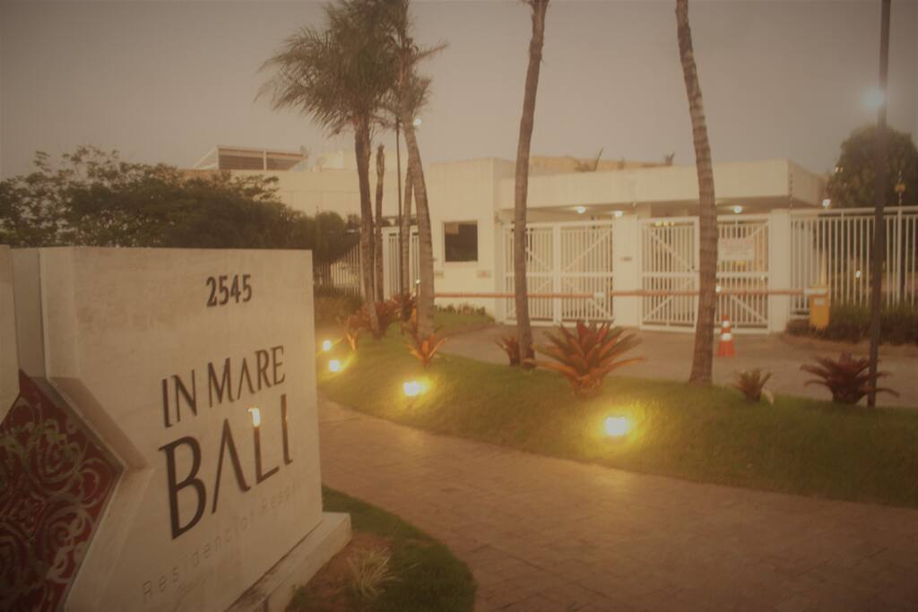 Entrada Condominio