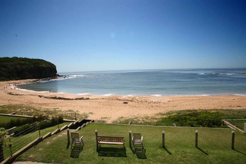 The Mona View, right on the sand, Mona Vale, Sydney, Australia, photo 4 of 10