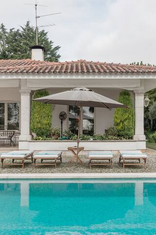 Family-Friendly Villa in Sintra Surrounded by Nature gallery image 3