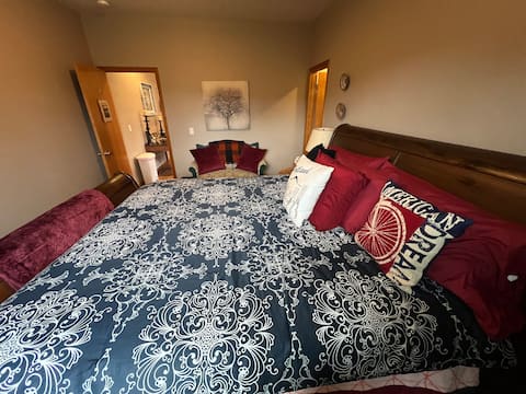 Wounded Knee Ranch at Red Hills Guest Suites