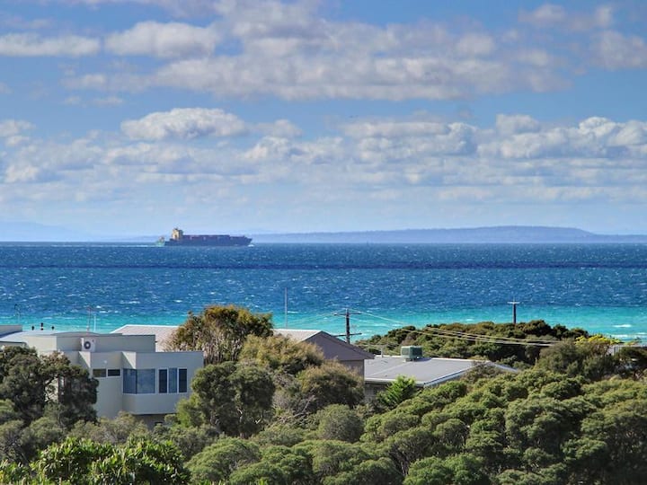 Rye HOME Stunning Bay View Open Fire & Bath Houses for Rent in Rye