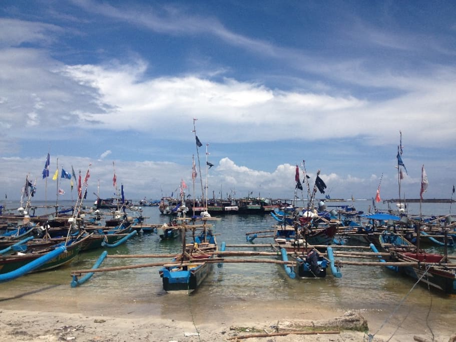 busy Fisherman village nearby