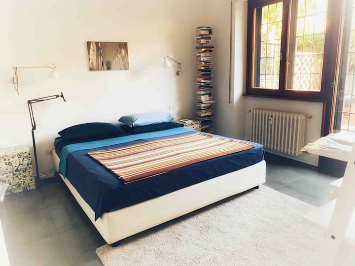 Bedroom 1 with King Size Bed (180 *210)