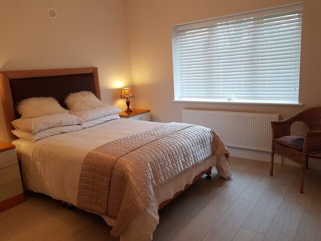 "Braveheart" Single Bedroom & Bathroom
