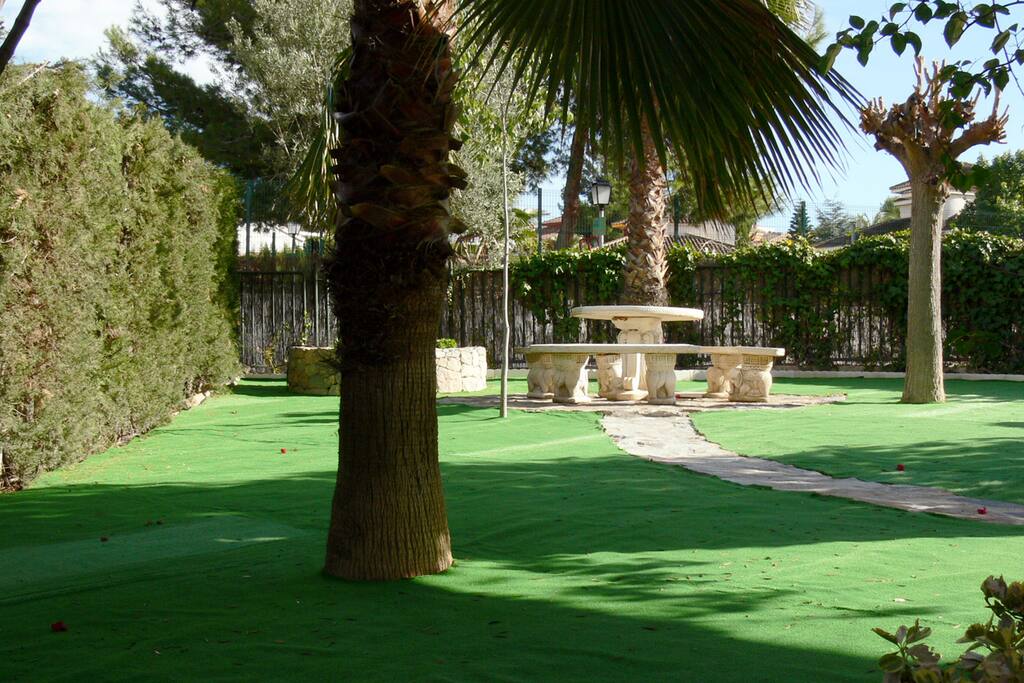 Jardín privado del chalet