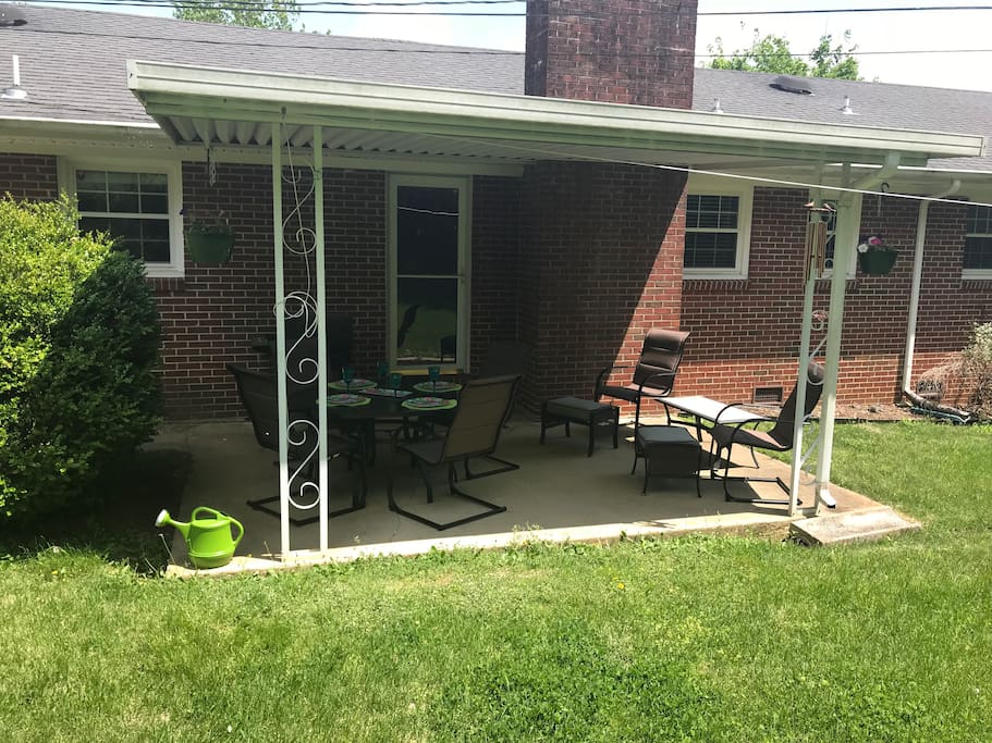 Covered patio and dining table
