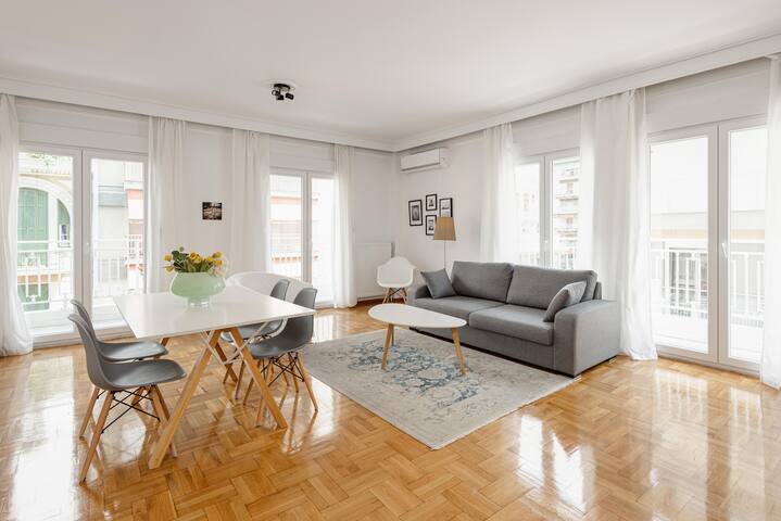 Domus Agora gallery image 2