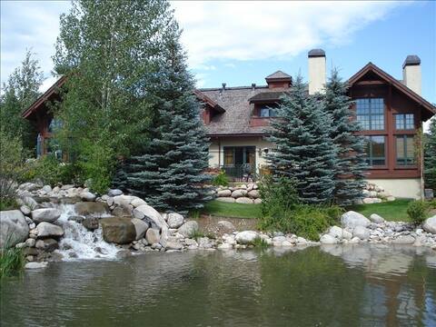 Arrowhead at Vail - Sleep 10. Designer kitchen.