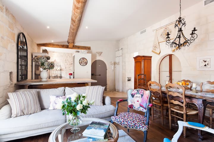 Elegant Luxury Centre Ville  - Roof Terrace Views - Saint-Rémy-de-Provence