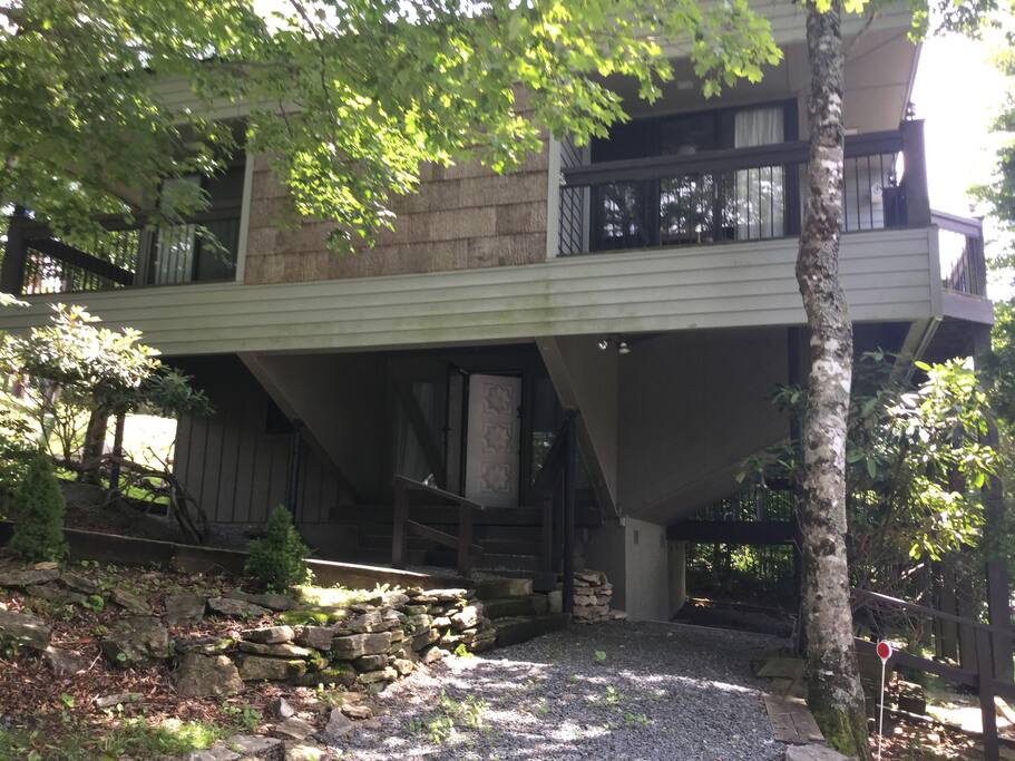 Entrance to house from lower driveway