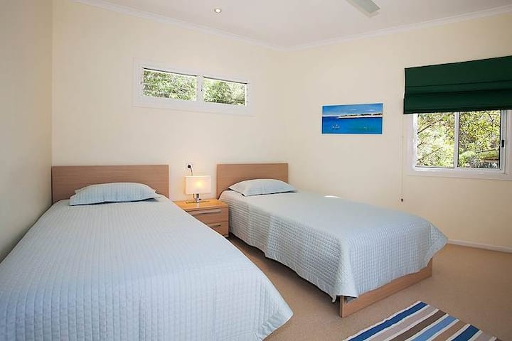 4间客房，加大双人床