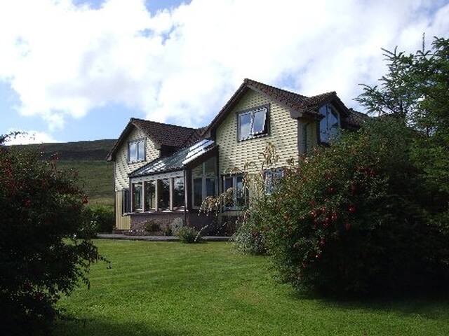 Double room with private bathroom