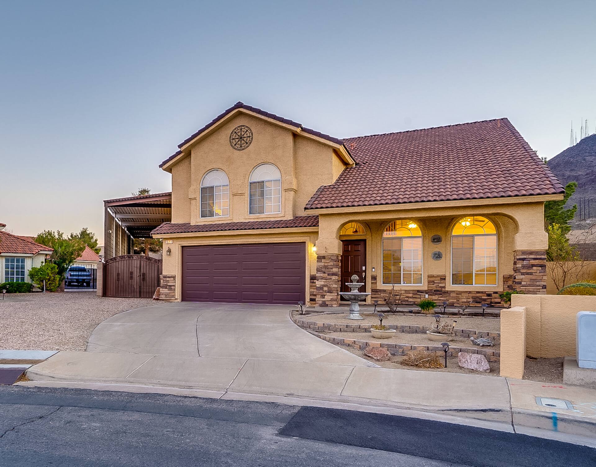 Upscale 4 BR Home with RV parking — photo 5