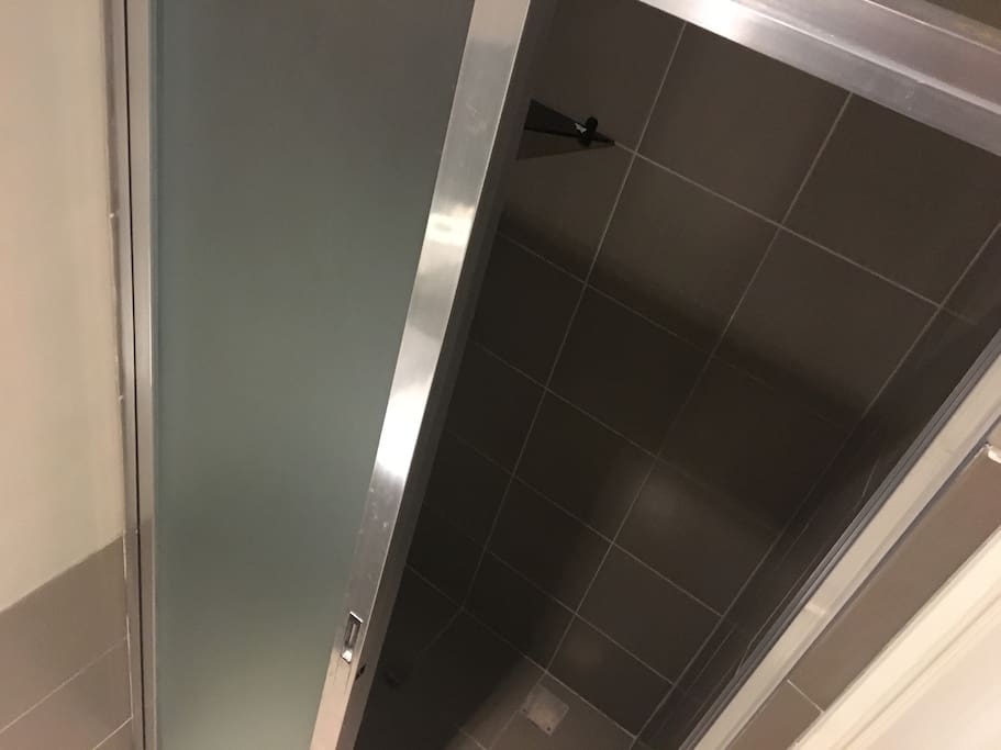 Shower enclosure is built to maintain the bathroom's cleanliness