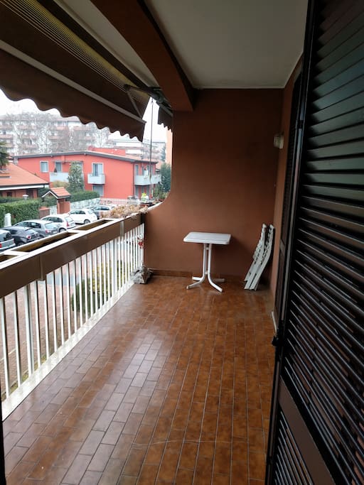 Balcony with the interior garden view
