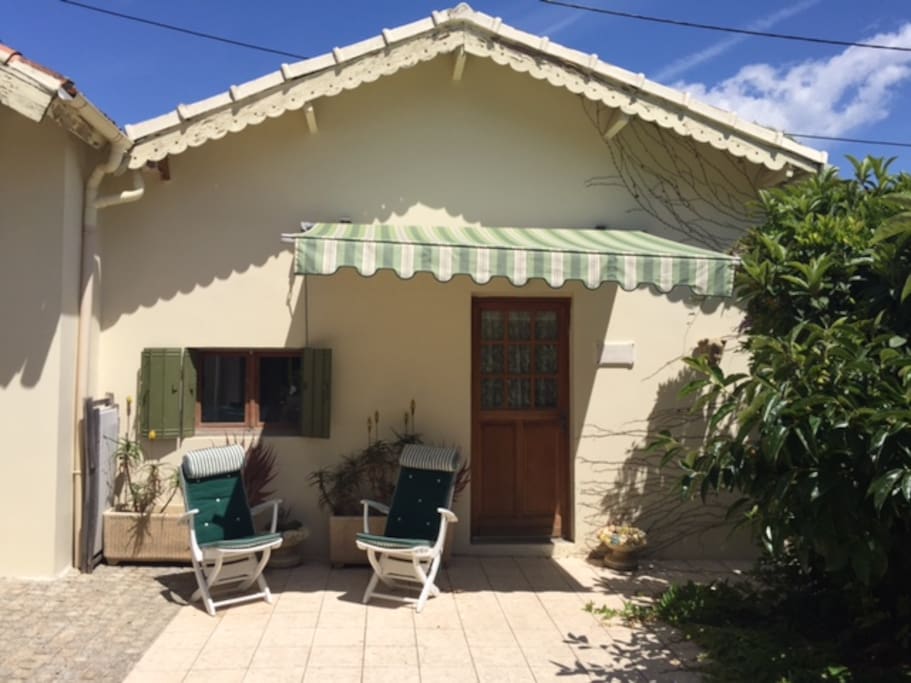 "Blanche-Rose" cottage, facade.