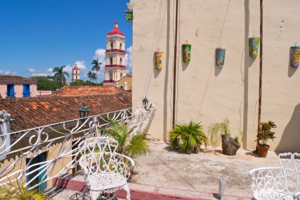 Terraza con balcón