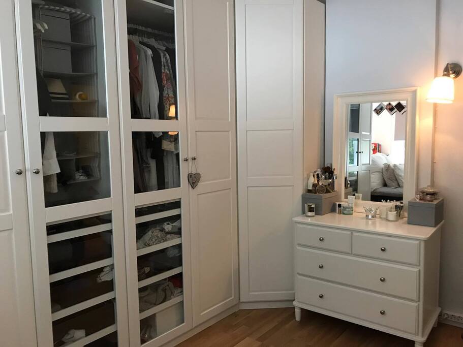 Wardrobe master bedroom